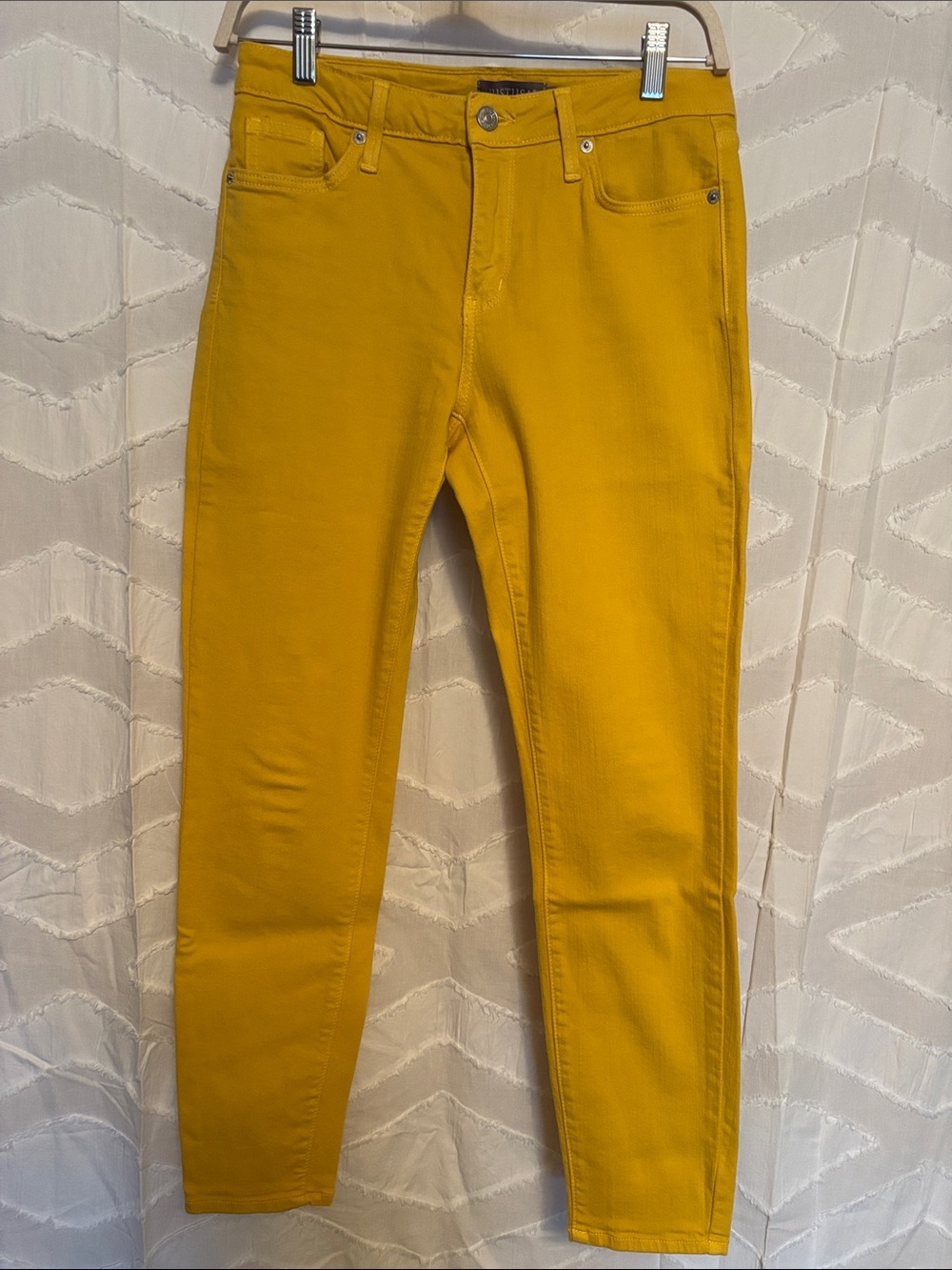 Just USA Women’s Mustard Skinny Jeans